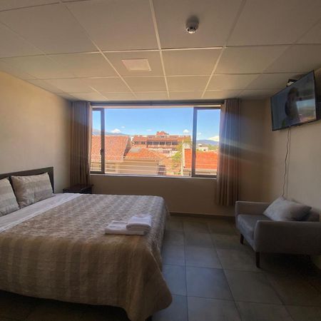 Stelar Hostal Cuenca Exteriér fotografie