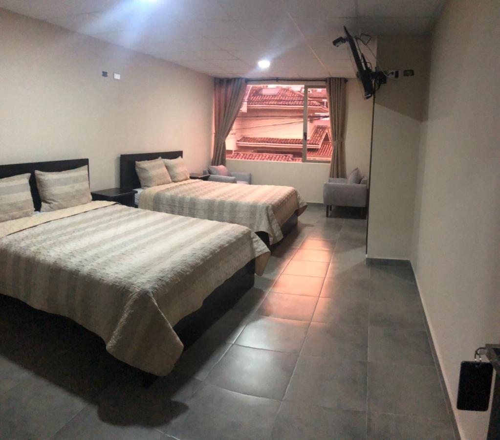 Stelar Hostal Cuenca Exteriér fotografie