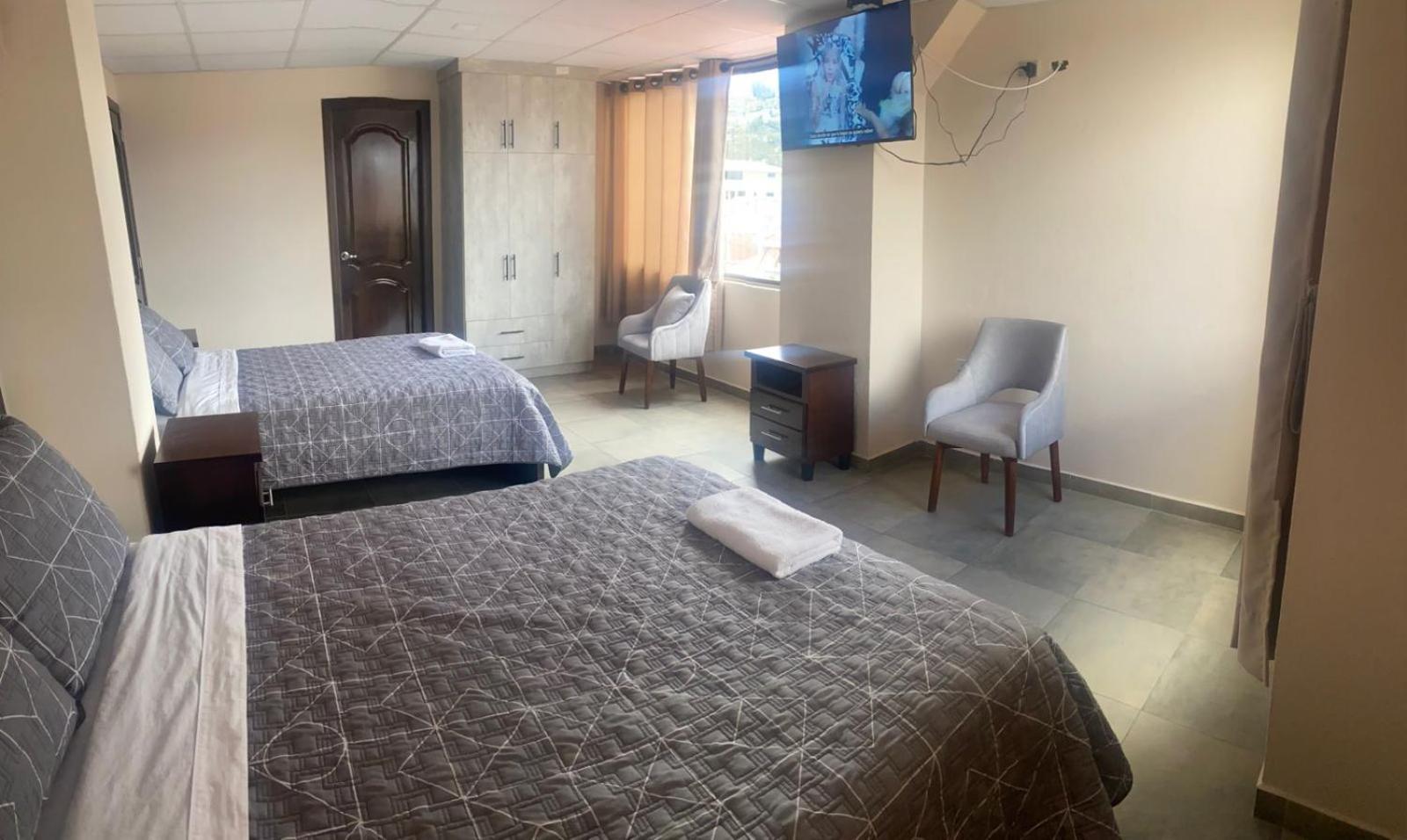 Stelar Hostal Cuenca Exteriér fotografie