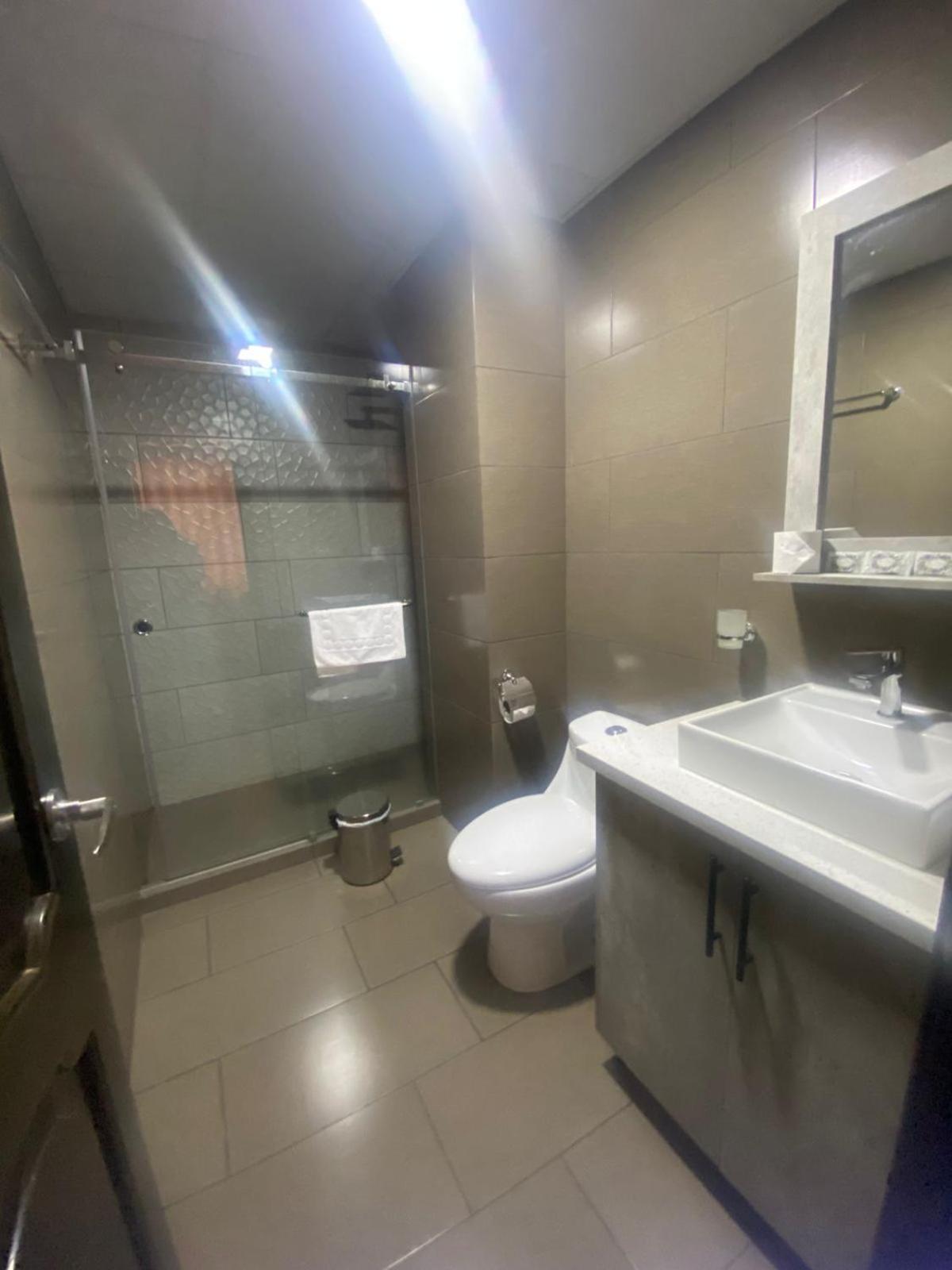 Stelar Hostal Cuenca Exteriér fotografie