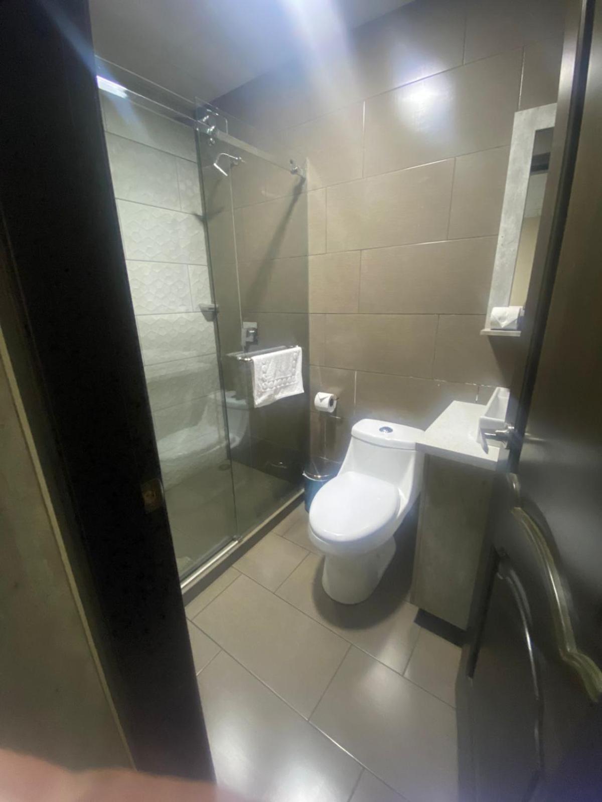 Stelar Hostal Cuenca Exteriér fotografie